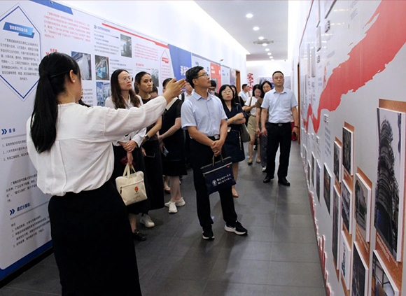 广州市思想政治工作及企业文化建设工作交流会与会代表一行到广重参观